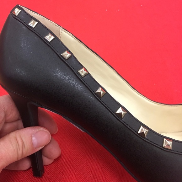 🖤Jessica Simpson Black Studded Womens 🖤 - Picture 5 of 7